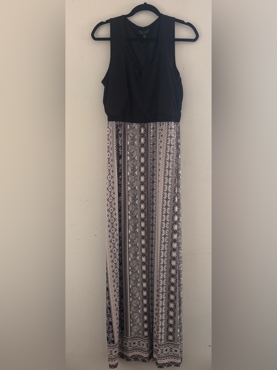 Trixxi Dresses & Skirts - Sleeveless Black & Patterned Maxi Dress Size XL